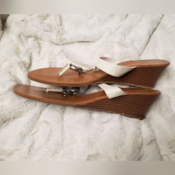 Bamboo Sandals   - Picture 5 of 10